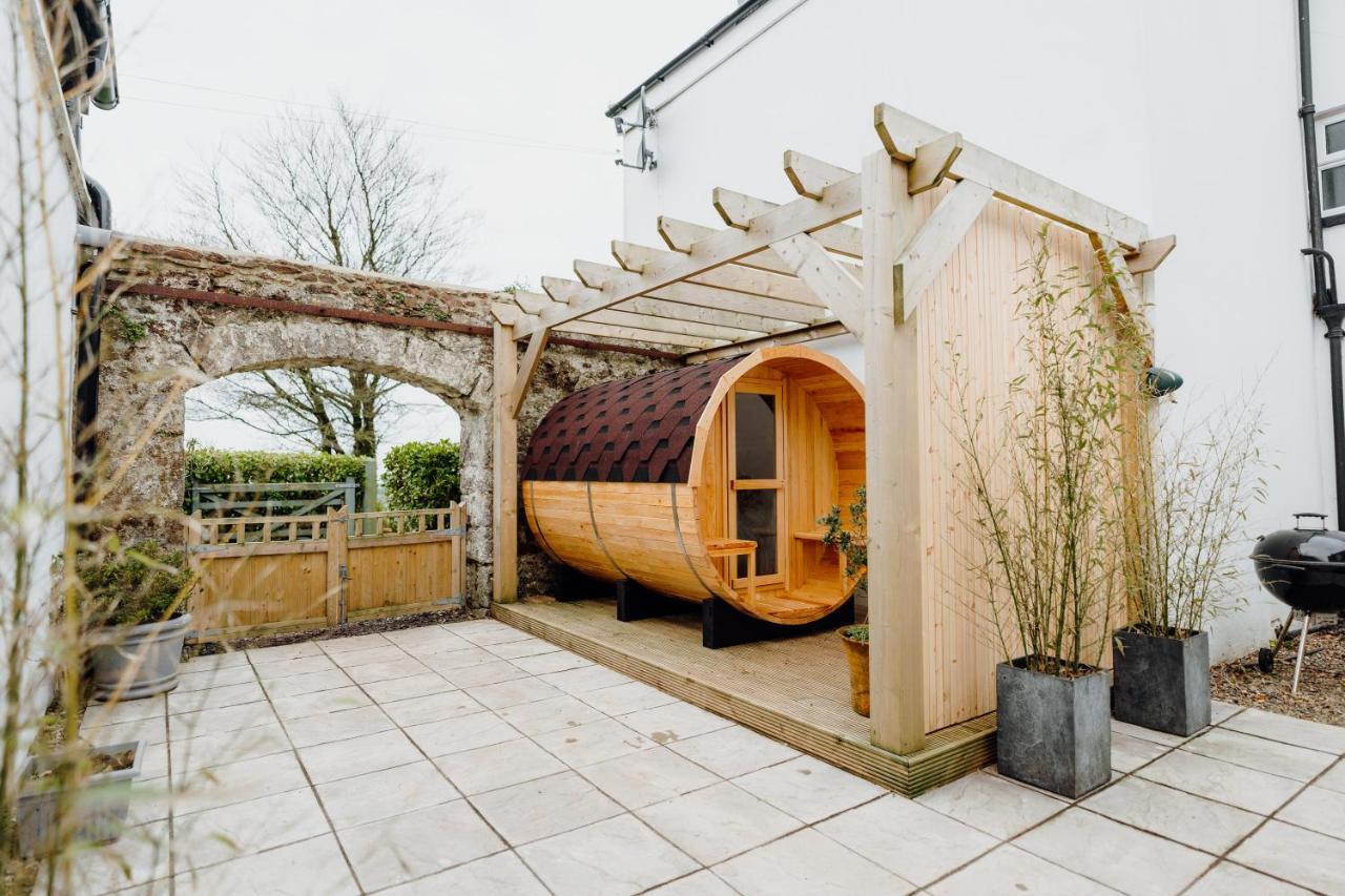 The Bakehouse - Cosy Conversion With Outdoor Sauna Villa Tenby Eksteriør billede